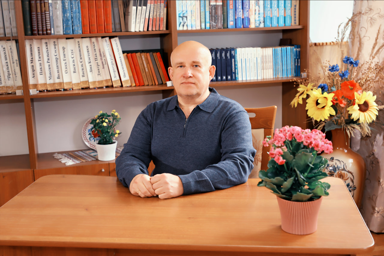 Голова комісії української мови